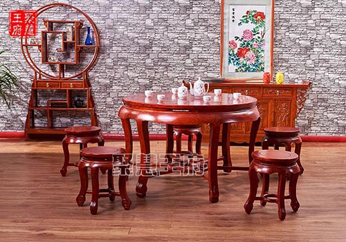 北京老榆木餐桌价格